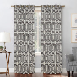 Curtains 09